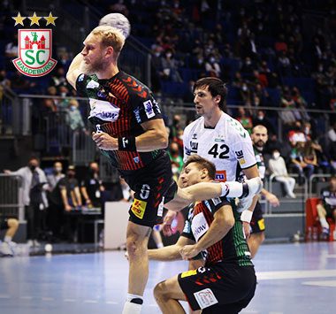 SCM-Spieler Matthias Musche (Nr. 6) wurfbereit im Spiel am gegnerischen Kreis.
