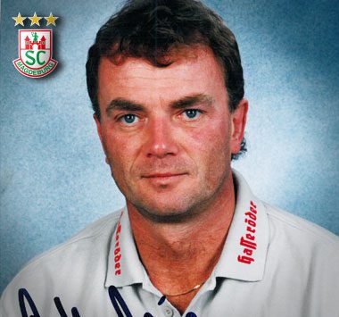 Porträtfoto des ehemaligen Magdeburger Handballtrainers Lothar Doering.