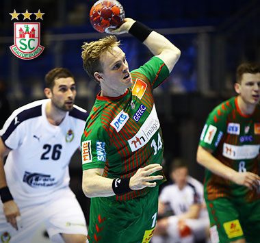 SCM-Handballer Ómar Ingi Magnússon (Nr. 14) im vollen Lauf beim Durchbruch gegen ZSKA Moskau.