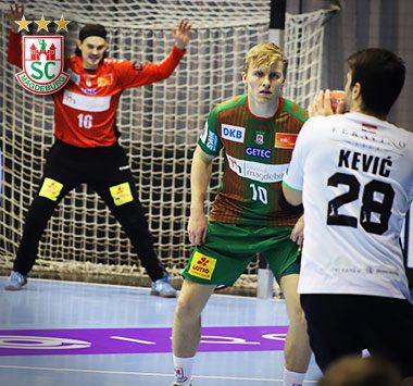 SCM-Feldspieler Gisli Kristjansson (Nr. 10) in der Abwehr gegen RK Nexe Našice.