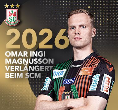 Ankündigungsgrafik mit einem Porträt von Ómar Ingi Magnússon im SCM-Trikot, der großen Jahreszahl 2026 und dem Text „Omar Ingi Magnusson verlängert beim SCM“.