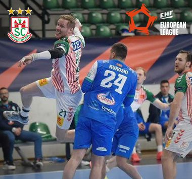 SCM-Feldspieler Ómar Ingi Magnússon beim Sprungwurf im European-League-Spiel gegen Bitola.