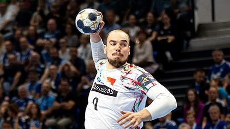 Tim Zechel beim Wurf