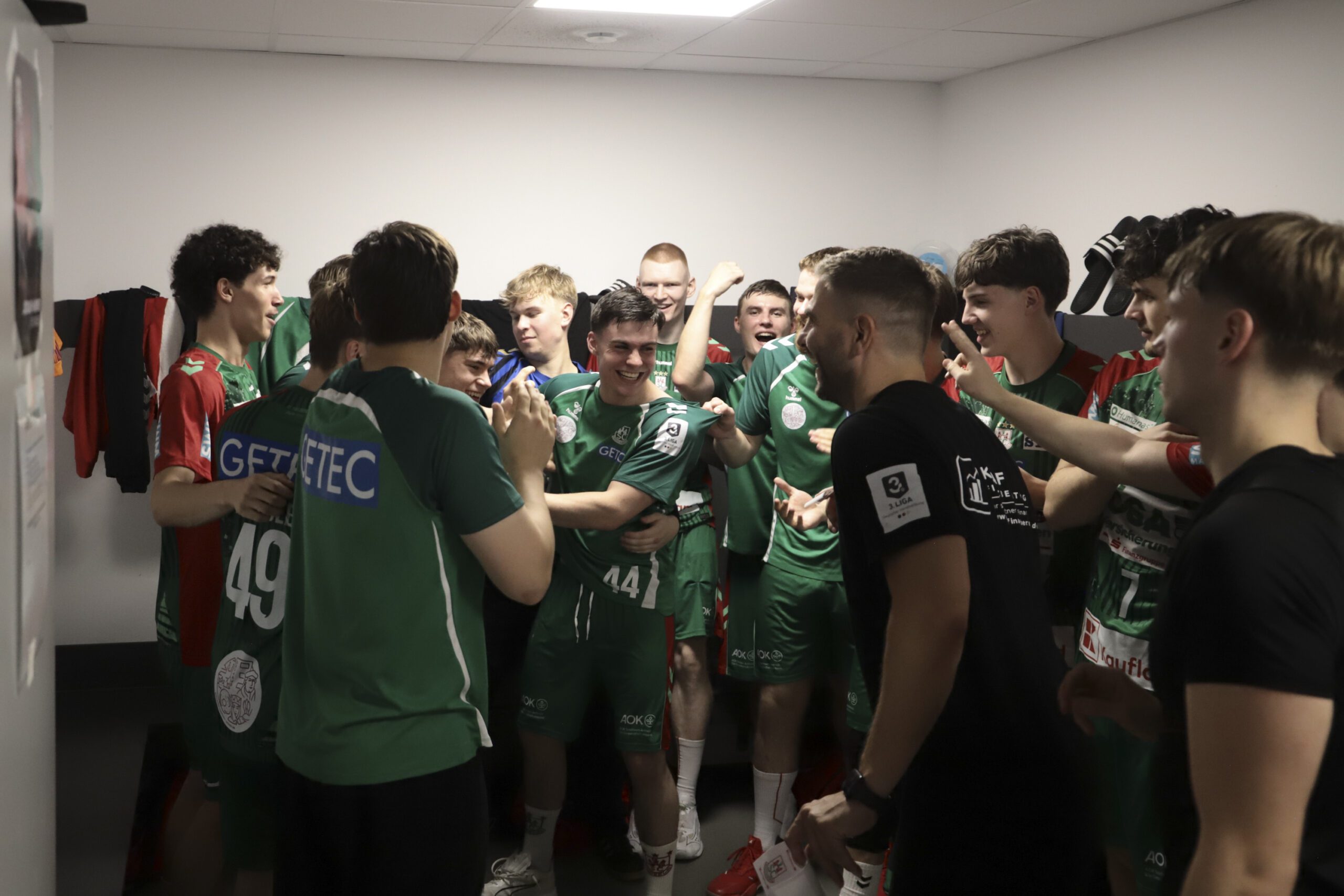 Tim Thielicke YoungsterS Kabine Jubel