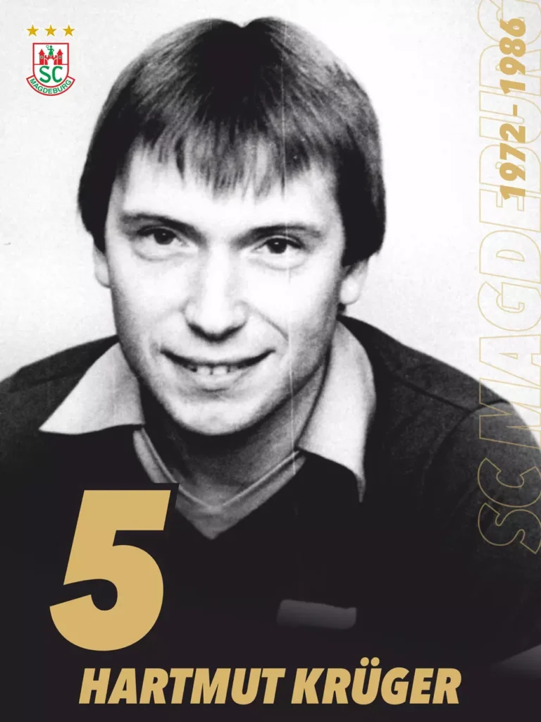 Hall of Fame Banner von Hartmut Krüger mit der Nummer 5.