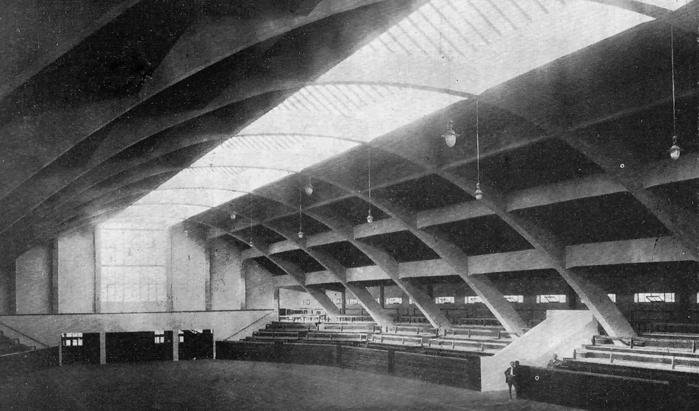 Inneres der Halle Land und Stadt in den 1920er Jahren