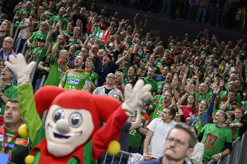 Jubel Till Eulenspiegel und Fans DHB Pokal Final Four 2023